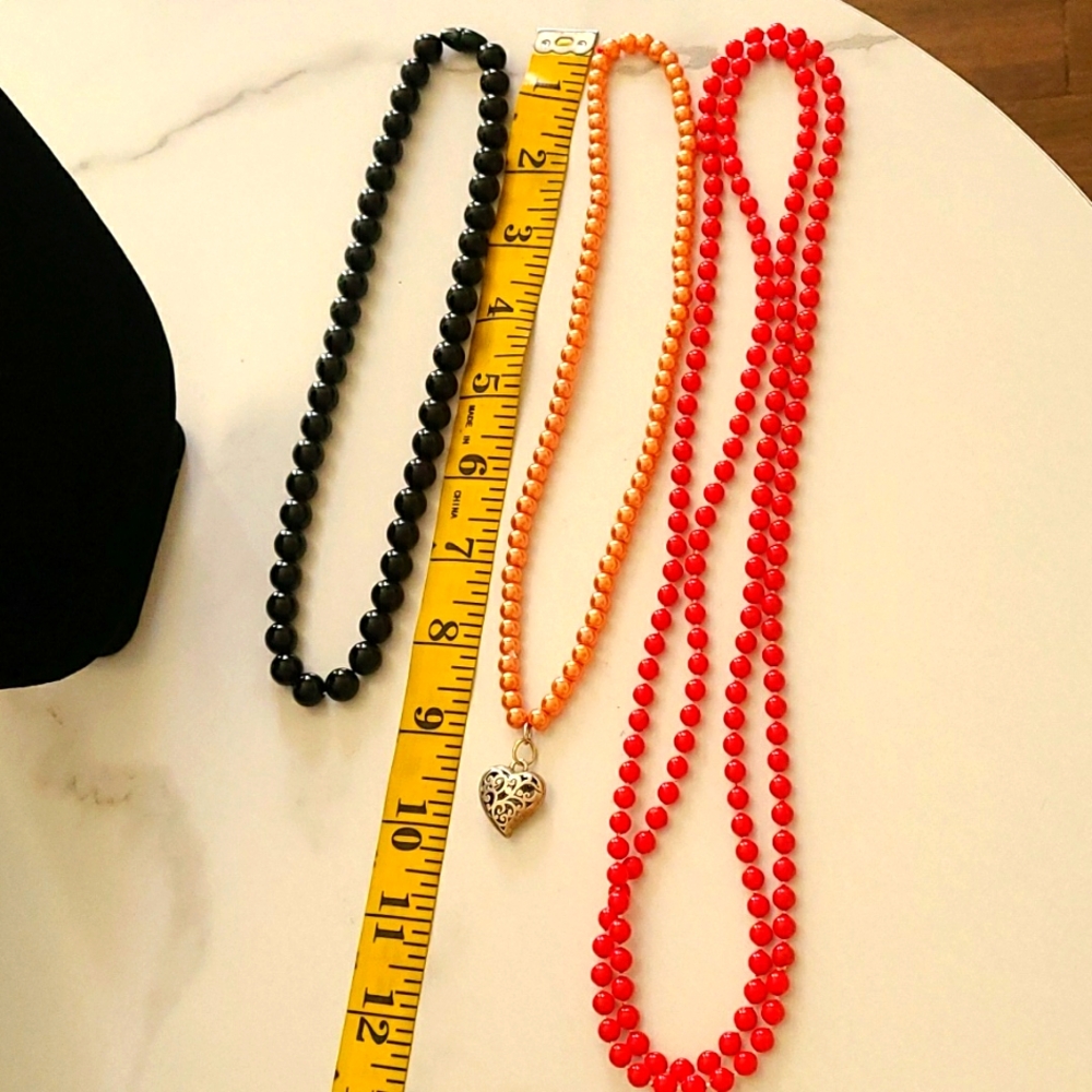 Set Of 3 Vintage Necklaces